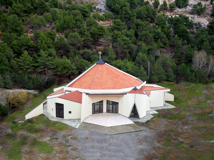 Chiesa in Albania